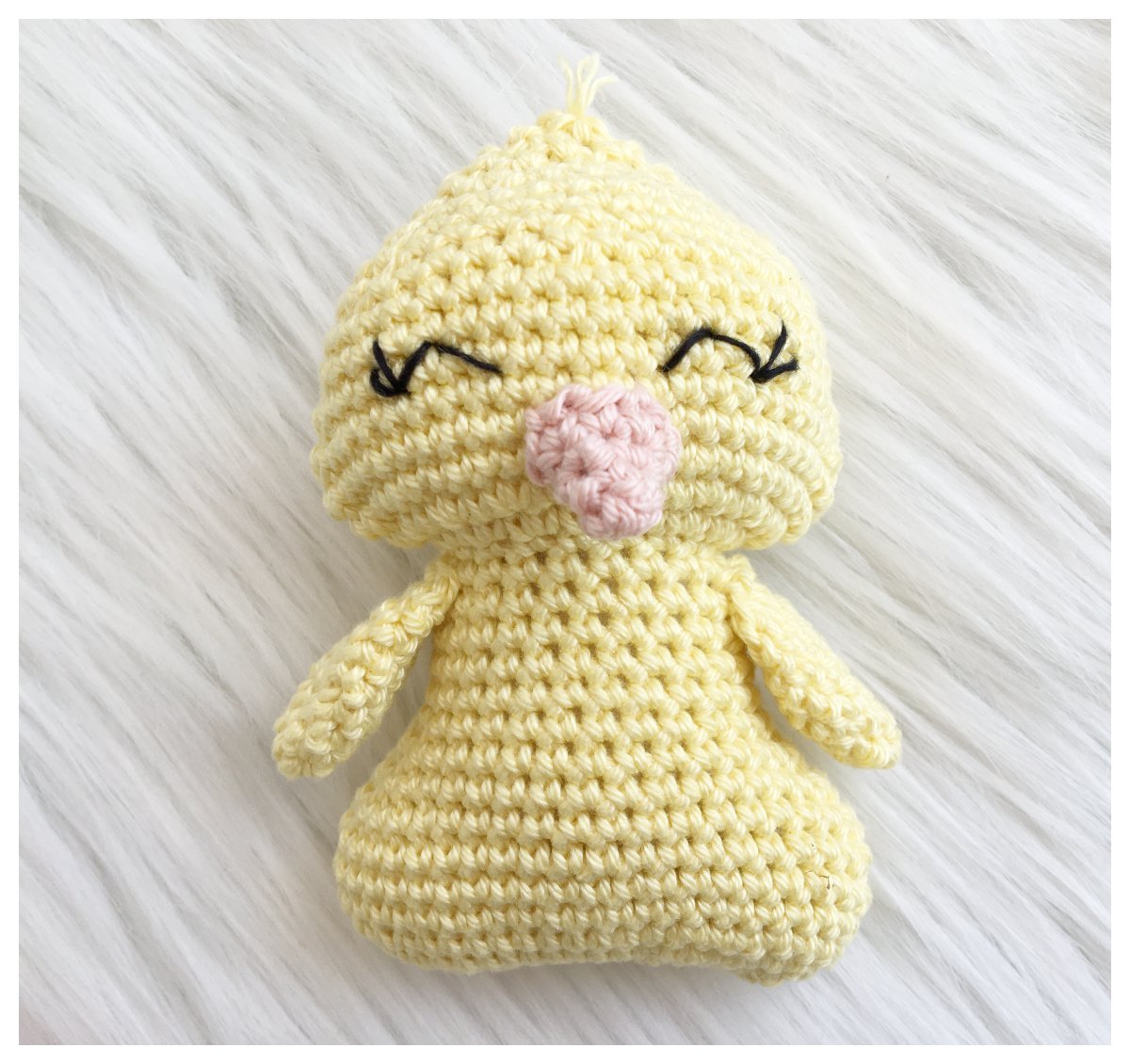 Blog-Inhaltsbild für 'Osterküken Kiki, kostenlose Häkelanleitung'